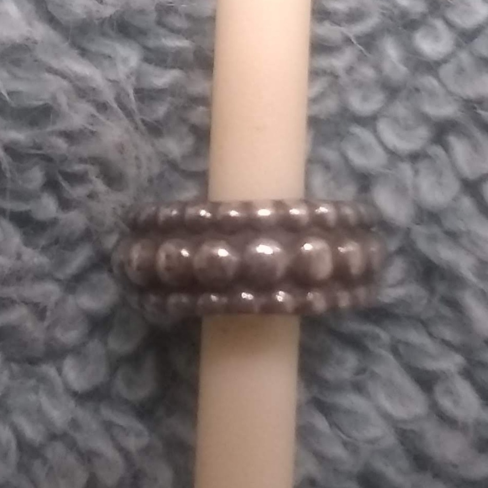 Pandora dot spacer